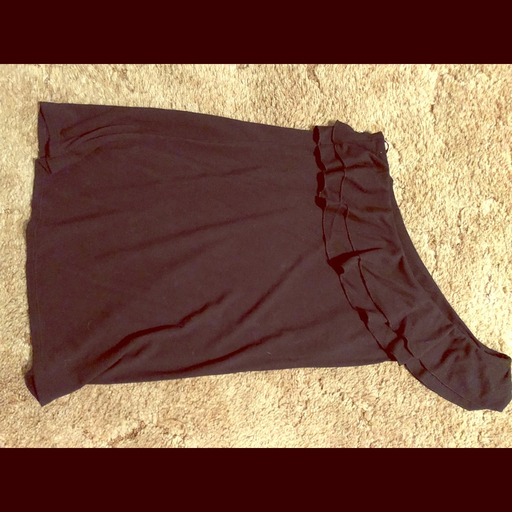 Black shirt with one sleeve